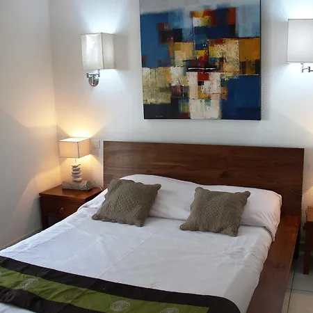 Les Hauts De Porto-vecchio 3* פורטו-וישיו