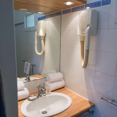 ホテル Les Hauts De Porto-vecchio 3*