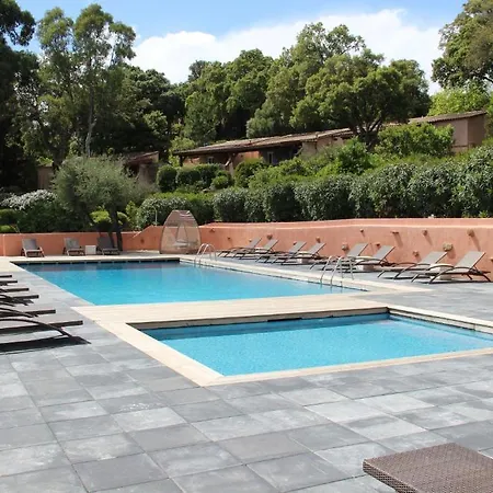 Les Hauts De Porto-vecchio ホテル 3*